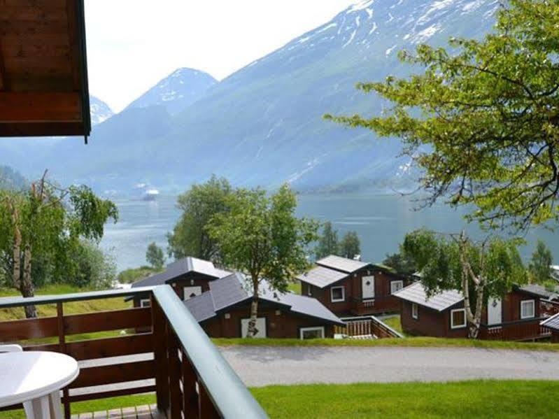 Grande Hytteutleige Og Camping Hotel Geiranger Exterior foto