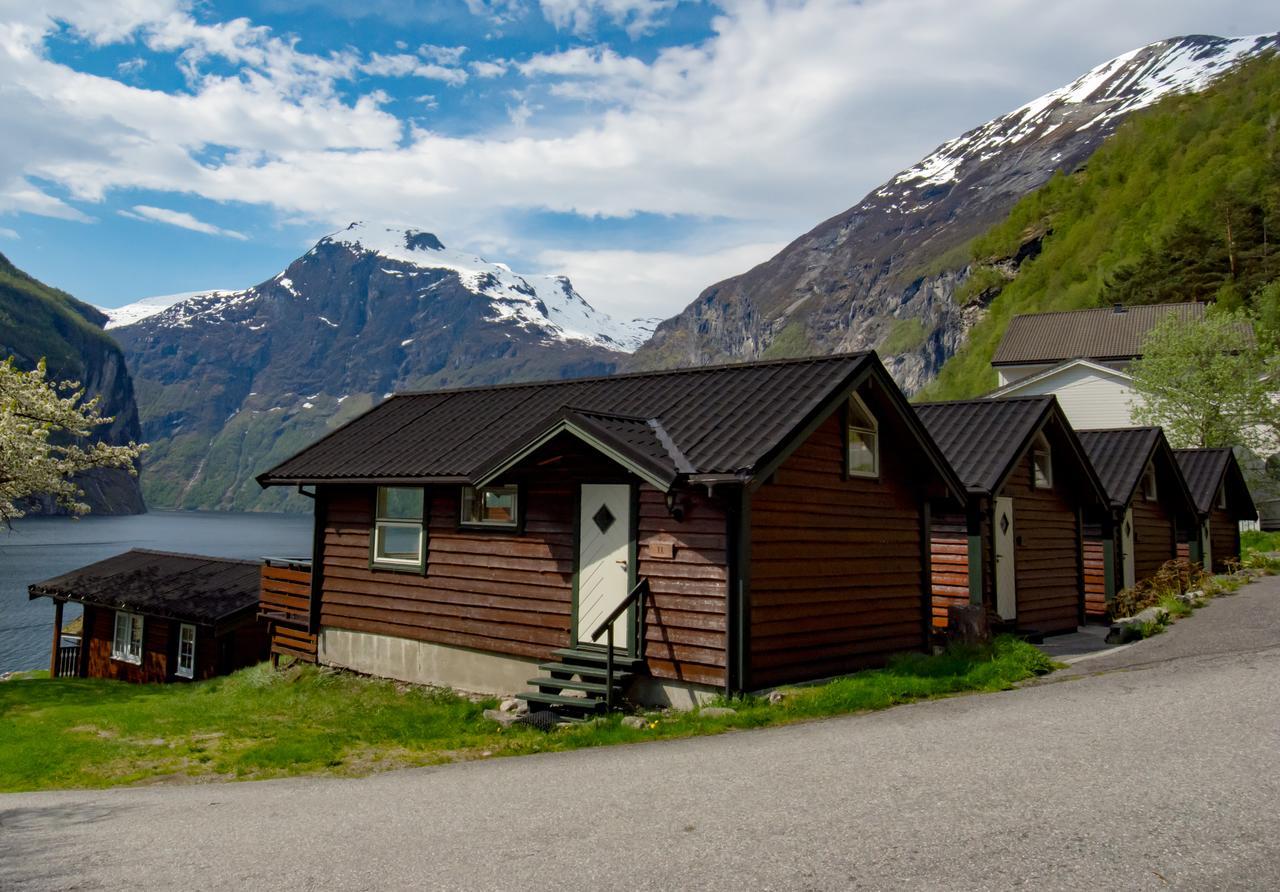 Grande Hytteutleige Og Camping Hotel Geiranger Exterior foto