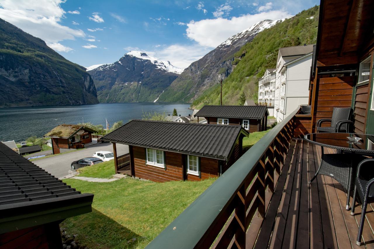 Grande Hytteutleige Og Camping Hotel Geiranger Exterior foto