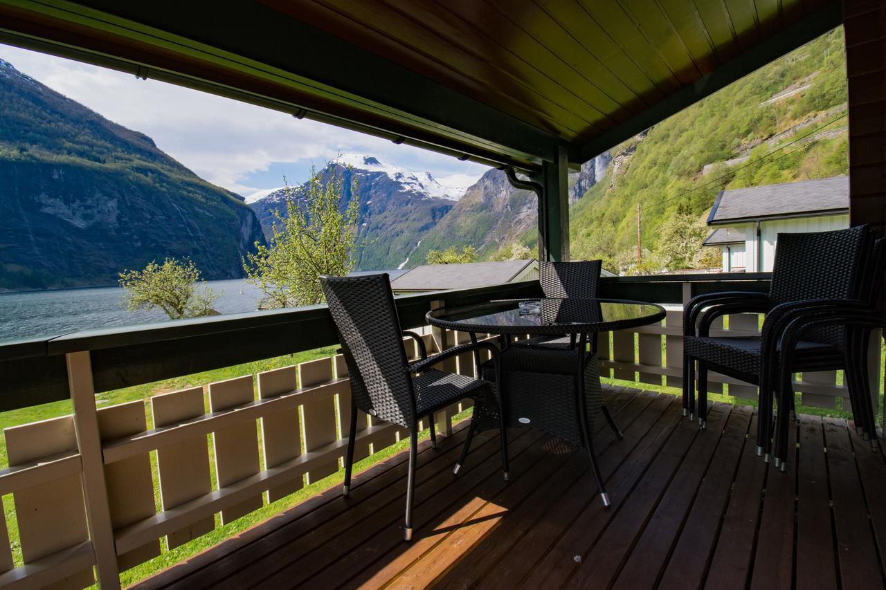 Grande Hytteutleige Og Camping Hotel Geiranger Exterior foto